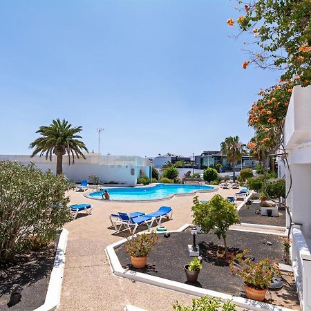 Apartment Oceanic Breeze Share Pool By Pvl Puerto del Carmen  Bagian luar foto